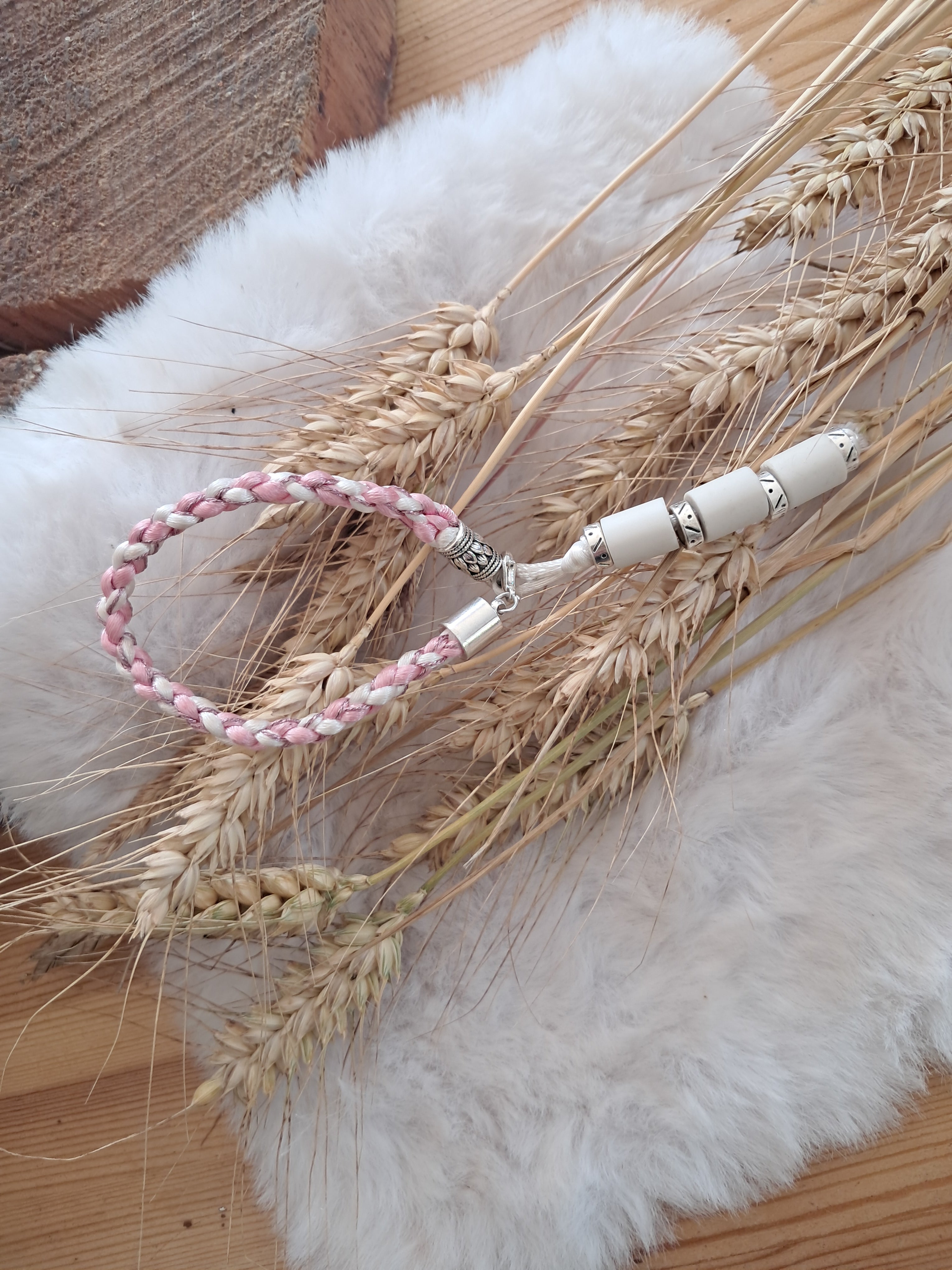 Bracelet de protection avec pendentif anti tiques mouches pour le gardien