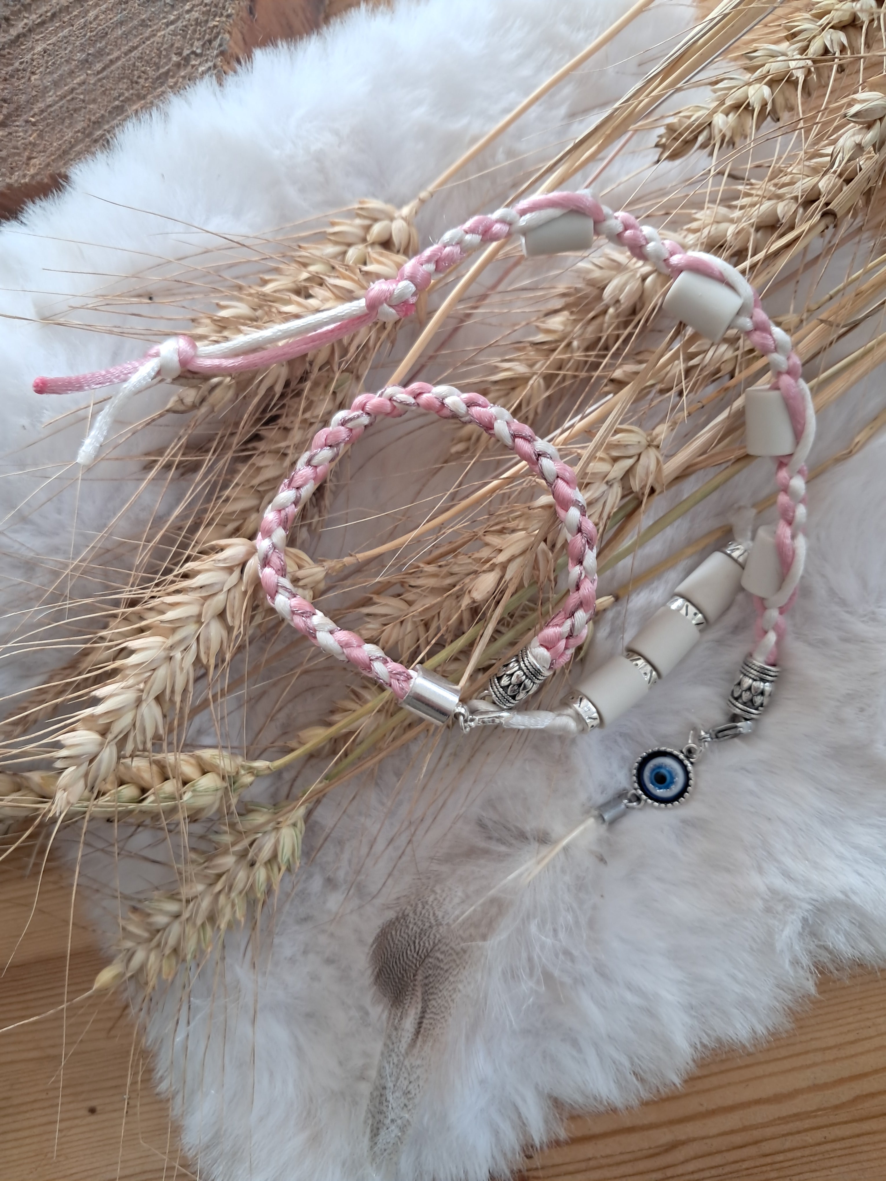 Bracelet de protection avec pendentif anti tiques mouches pour le gardien