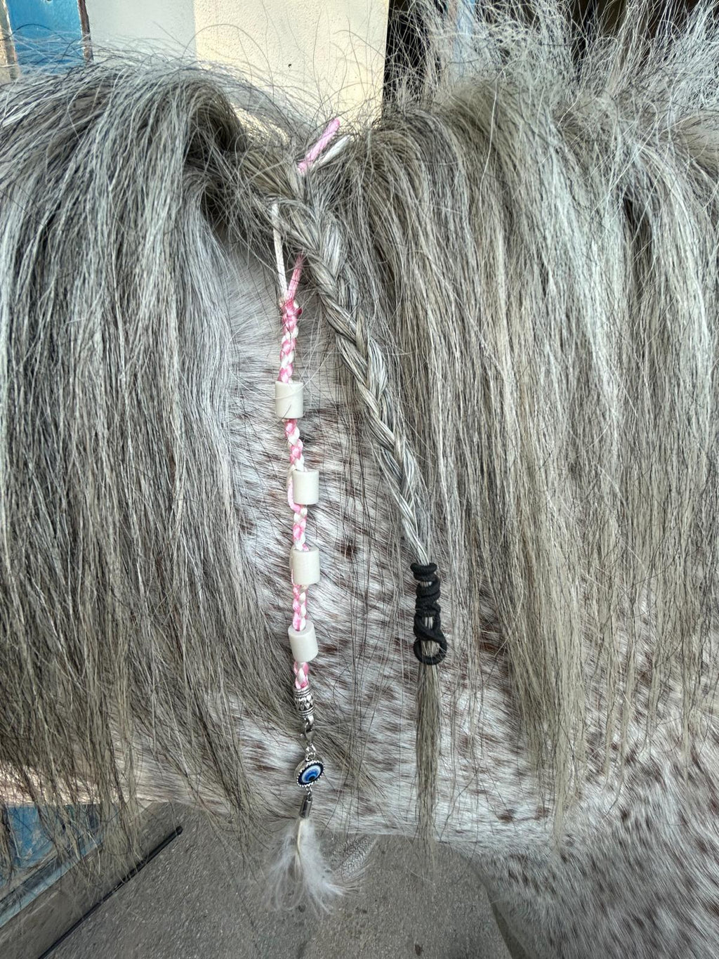 Charme anti-tique cheval modèle élégance.